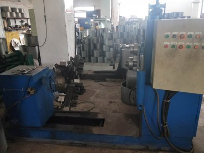 自動液壓內翻邊機-2